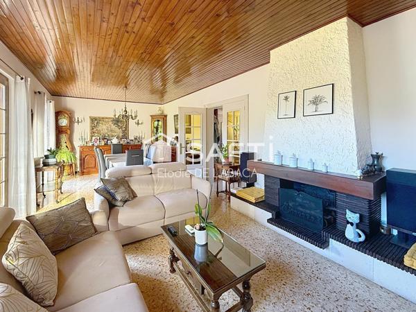 MOUGINS MAISON 104 M2 SUR UN TERRAIN DE 1560 M2