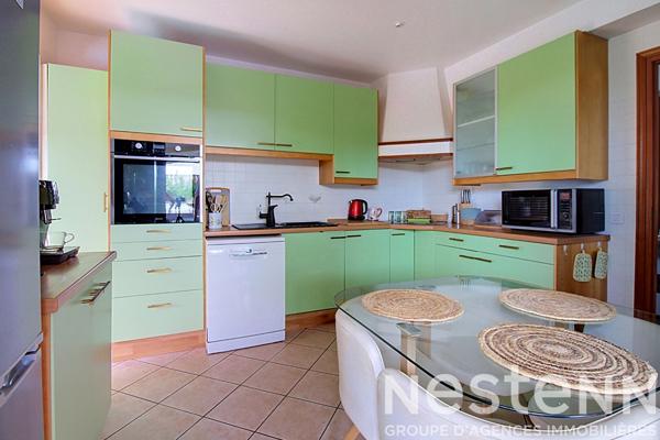 A VENDRE - Maison Vidauban 5 pièces 123m2, piscine , garage  , sous sol  et cave.
