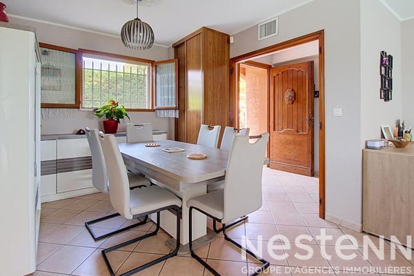 A VENDRE - Maison Vidauban 5 pièces 123m2, piscine , garage  , sous sol  et cave.