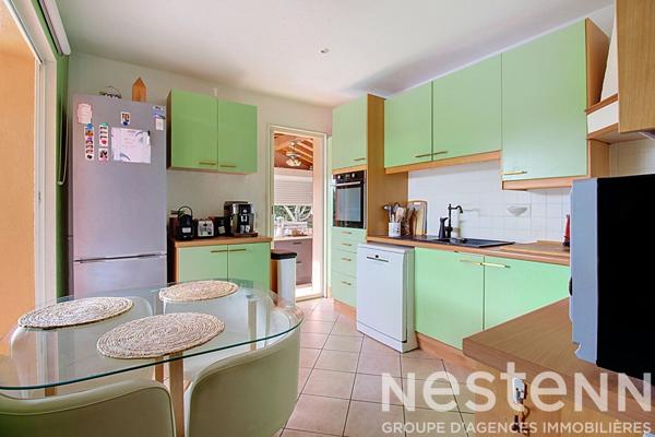 A VENDRE - Maison Vidauban 5 pièces 123m2, piscine , garage  , sous sol  et cave.