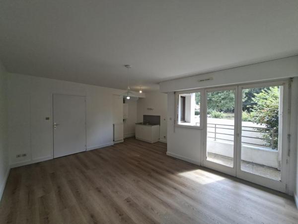 Appartement T2 à louer - 46 m² (réf : 517966)