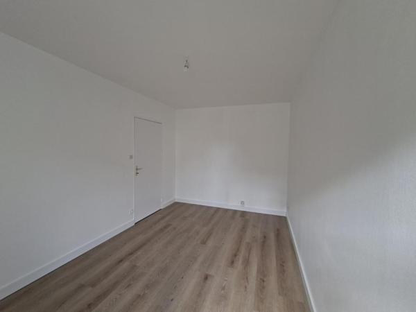Appartement T2 à louer - 46 m² (réf : 517966)