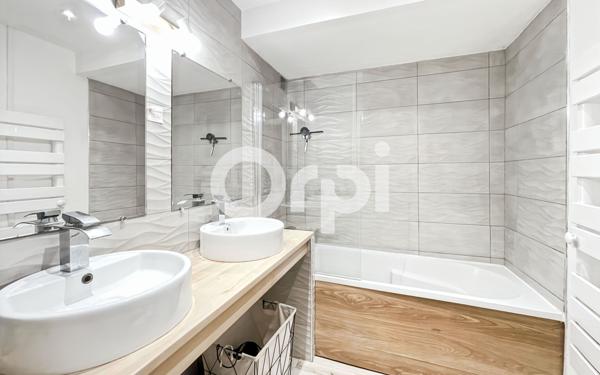Appartement à vendre    2 pièces • 104 m2 Boulogne-sur-Mer