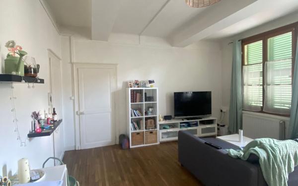 Appartement à louer    2 pièces • 68 m2 Bar-le-Duc