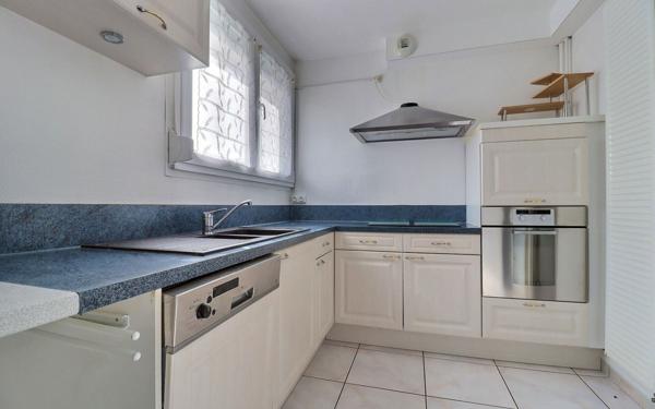 Appartement à vendre    3 pièces • 60 m2 Saint-Avold