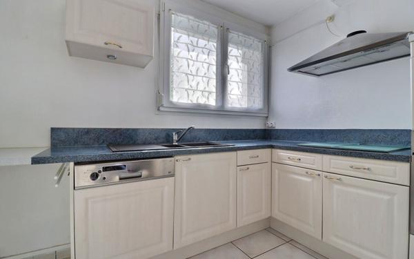 Appartement à vendre    3 pièces • 60 m2 Saint-Avold