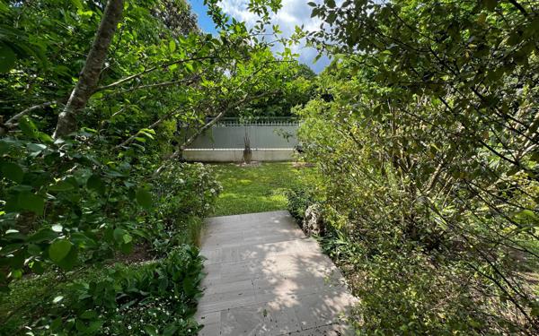 Maison à vendre    5 pièces •  Cozes