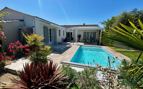 Maison à vendre    5 pièces •  Cozes