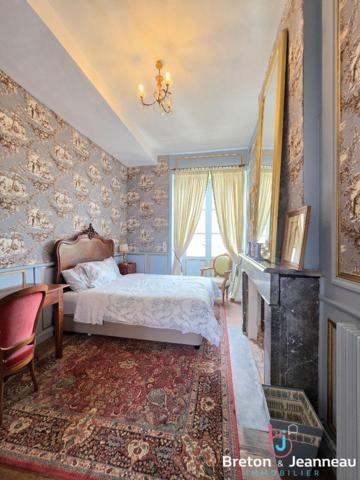 Superbe Hôtel Particulier à Mayenne
