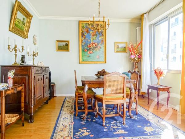 Appartement T4 à vendre  4 pièces - 100 m 2   LYON  - 69006