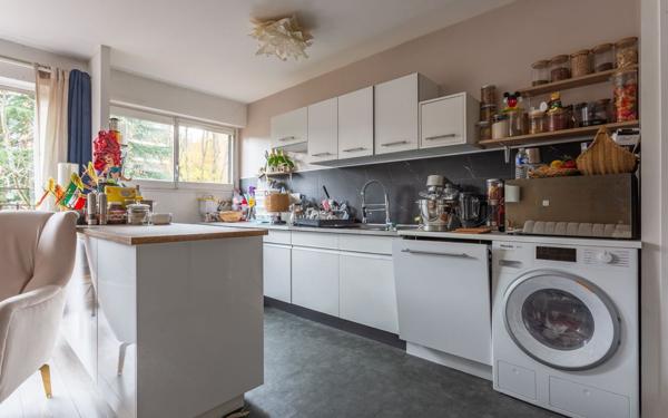 Appartement à vendre    3 pièces • 67,79 m2 Brunoy