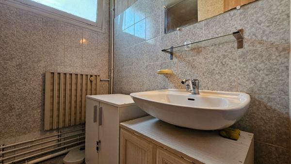 COLAYRAC SAINT CIRQ Appartement 4 pièce(s) 75.22m2