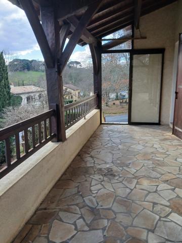 Immobilier Lembras (24100) – Maison 148m2 – 193 000 €