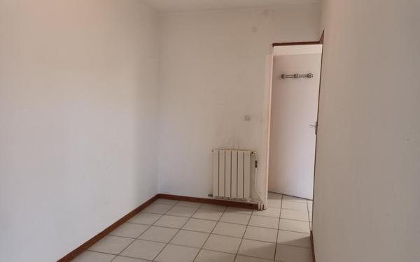 Appartement à vendre    2 pièces • 28 m2 Hyères
