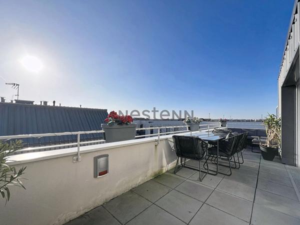 Appartement VAL POMPADOUR (limite CRETEIL) 3 pièces dernier étage avec terrasse!
