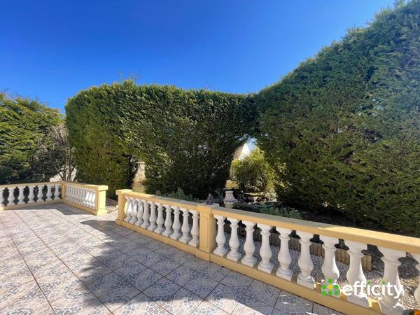 Maison 6 pièces - 139 m² Exclusivité efficity