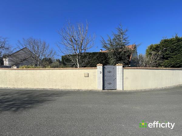 Maison 6 pièces - 139 m² Exclusivité efficity