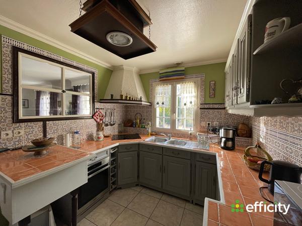 Maison 6 pièces - 139 m² Exclusivité efficity