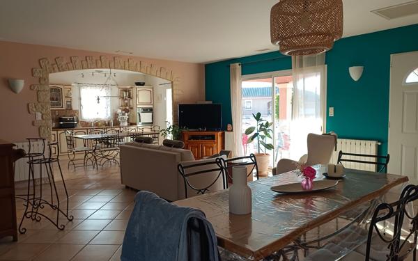 Maison à vendre    4 pièces •  Manduel