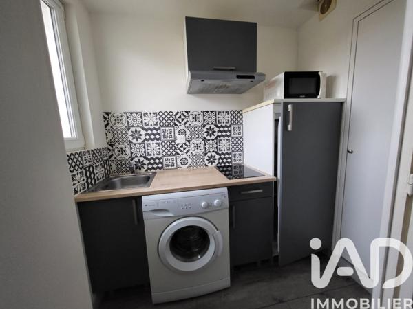 Location appartement 1 pièce 25 m² Châlons-en-Champagne