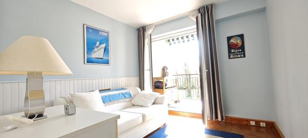 Lumineux et spacieux appartement F3 à 6 minutes à pied de la gare.