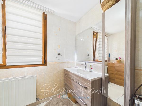 Maison à vendre 4 pièces ALBERTVILLE – Secteur Saint-Sigismond –