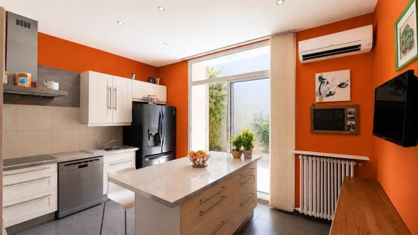 Appartement
         5 pièces
        - 104 m² Exclusivité 345 000 € *