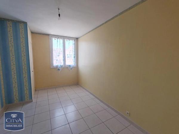 Appartement à louer 3 pièces 66.94m² Nîmes (30000)