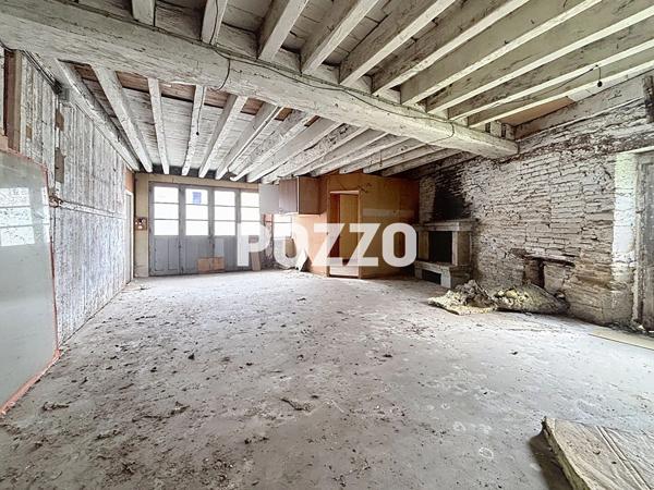 A Vendre - Saint Laurent De Terregatte - Immeuble 10 pièce(s) 180 m² SAINT LAURENT DE TERREGATTE