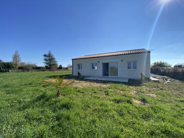 Champagnolles (17240) 5mn de GEMOZAC Maison neuve 3 chambres