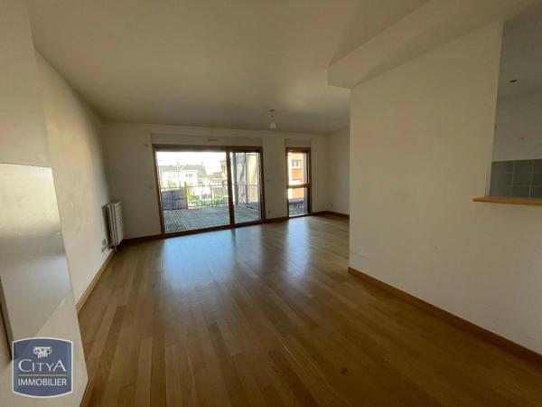 Appartement à louer 3 pièces 78.3m² Le Mans (72100)