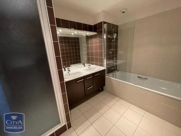 Appartement à louer 3 pièces 78.3m² Le Mans (72100)