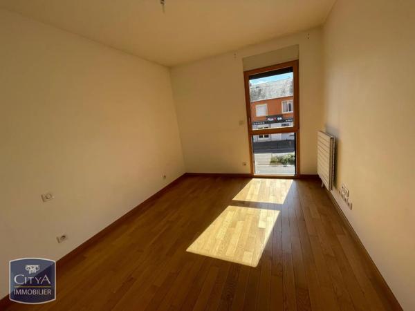 Appartement à louer 3 pièces 78.3m² Le Mans (72100)