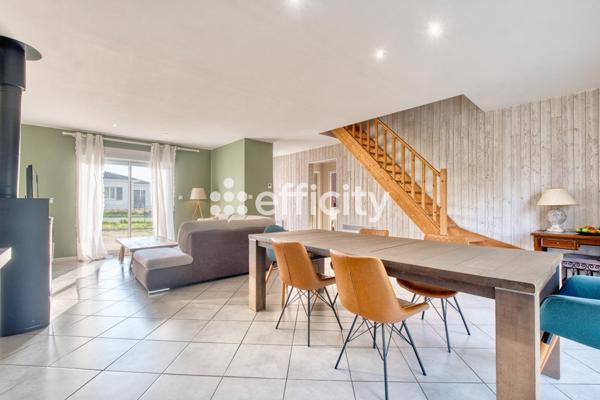 Maison 6 pièces - 117 m² Exclusivité efficity