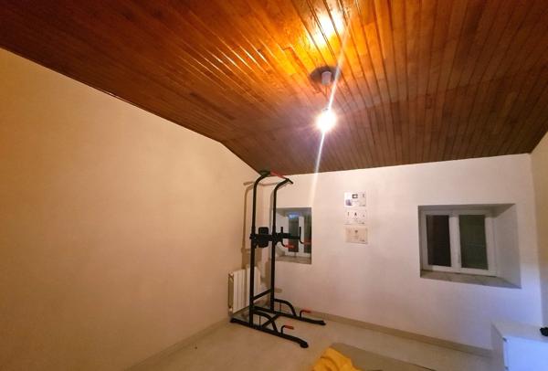 Achat maison Montfaucon-en-Velay - 5 pièce(s) - 110 m² - 95 000 €