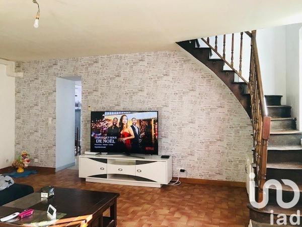 Maison 5 pièces de 140 m² à Viersat (23170)