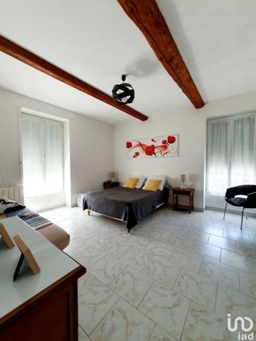 Maison 7 pièces de 160 m² à Bédarieux (34600)