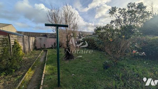 Plouescat – Hyper centre, à deux pas de toutes les commodités