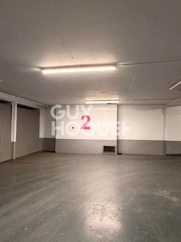 Parking / box - À vendre
