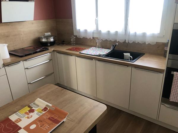 Rive droite Appartement type 3 avec ascenseur. Vue mer. , Brest