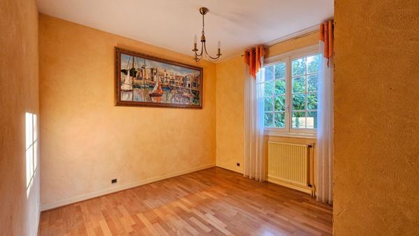 Maison Niort 7 pièce(s) 185 m2