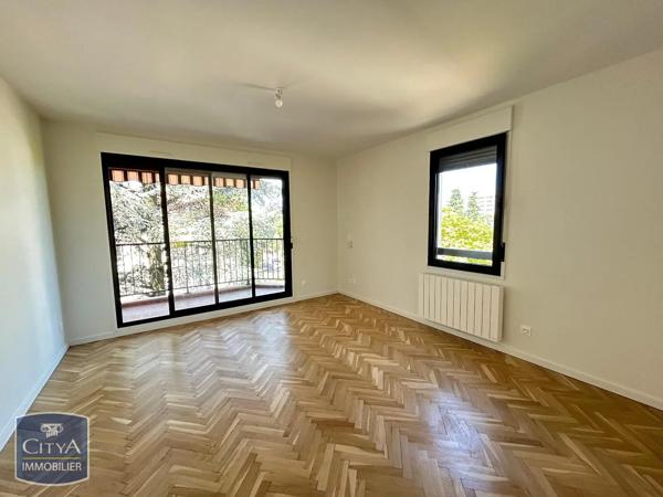 Appartement à louer 4 pièces 90.6m² Lyon (69004)