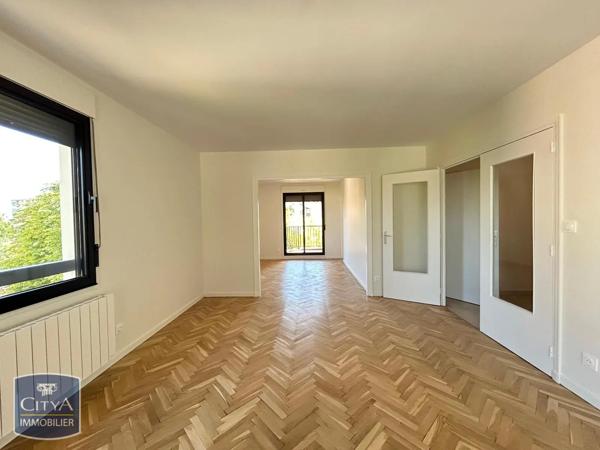 Appartement à louer 4 pièces 90.6m² Lyon (69004)