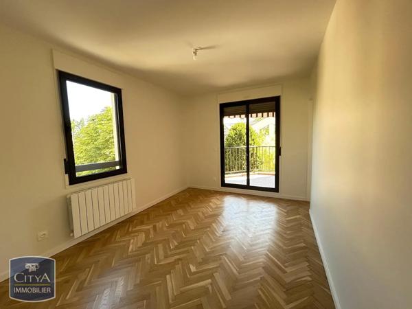 Appartement à louer 4 pièces 90.6m² Lyon (69004)