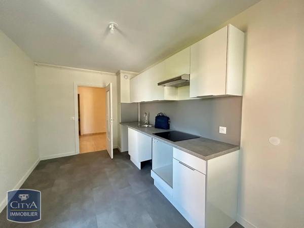 Appartement à louer 4 pièces 90.6m² Lyon (69004)