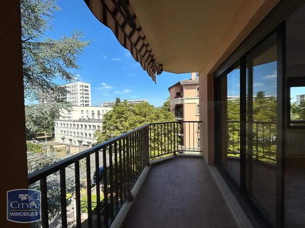 Appartement à louer 4 pièces 90.6m² Lyon (69004)
