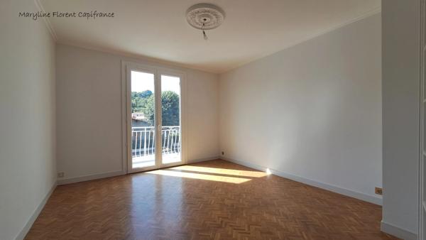 Belle Maison Familiale de 120 m² avec Jardin Arboré – Romagat