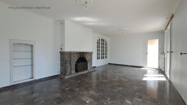 Belle Maison Familiale de 120 m² avec Jardin Arboré – Romagat