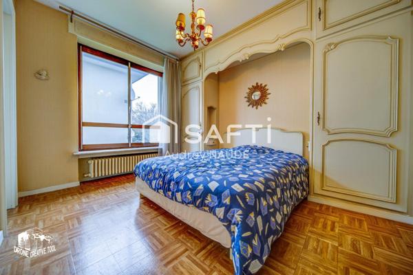 Maison individuelle de plain-pied avec sous-sol complet