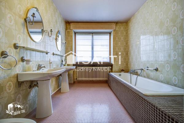 Maison individuelle de plain-pied avec sous-sol complet